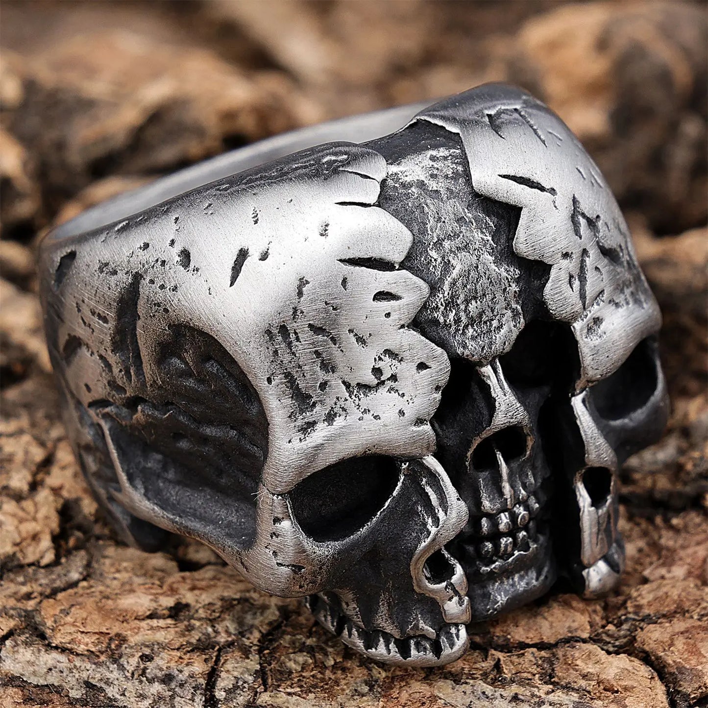 Twin Skull Ring