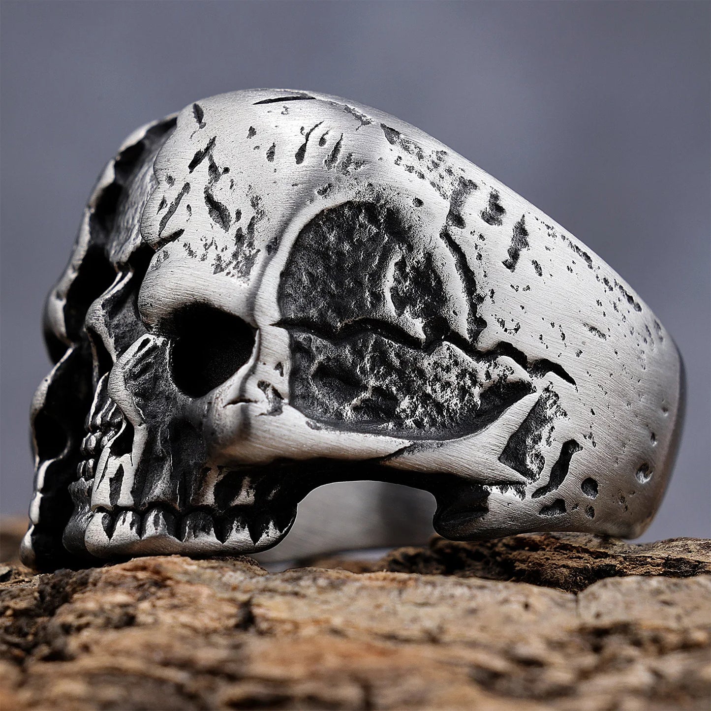 Twin Skull Ring